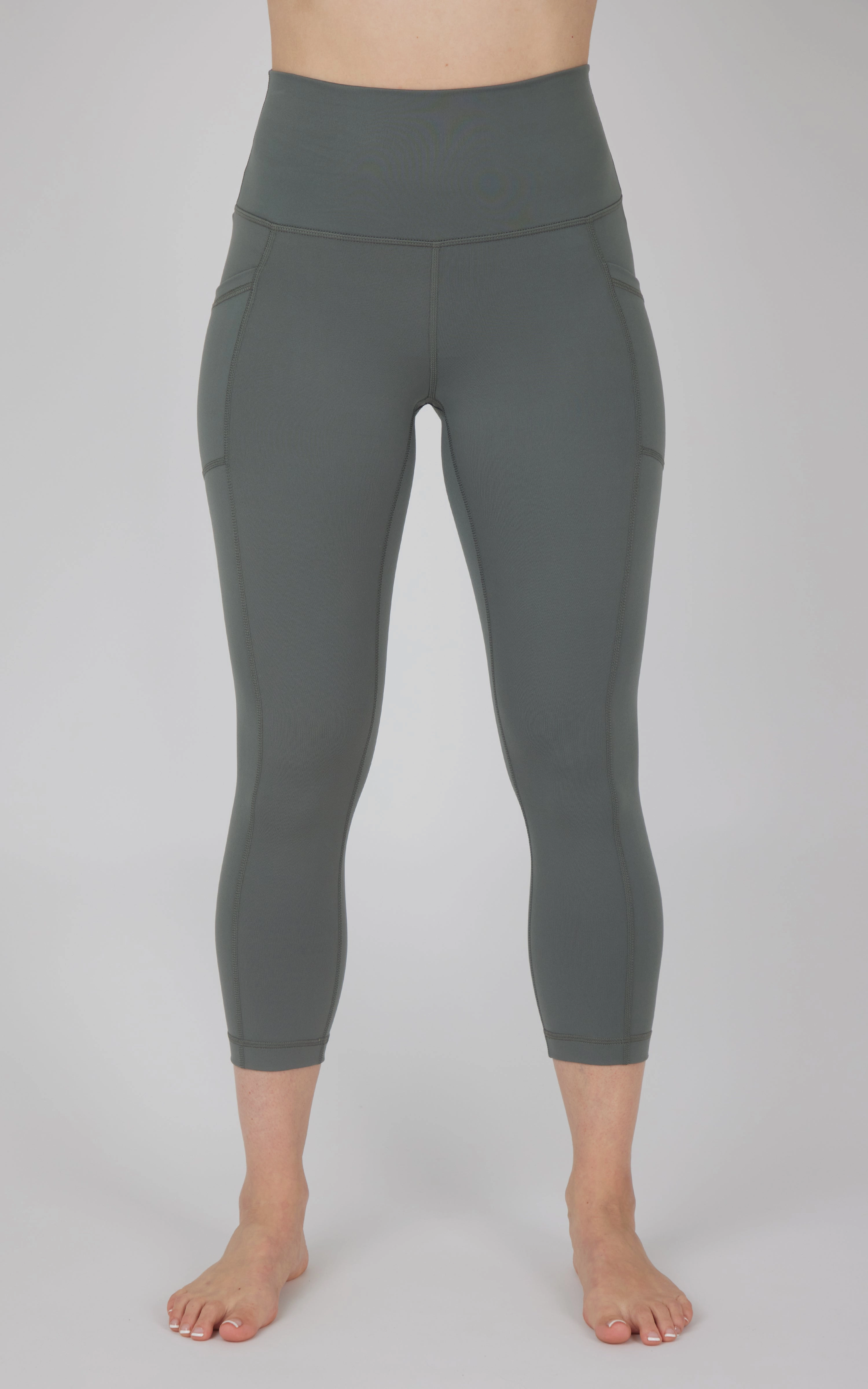 2 PK Interlock Side Pocket and Everyday Capris
