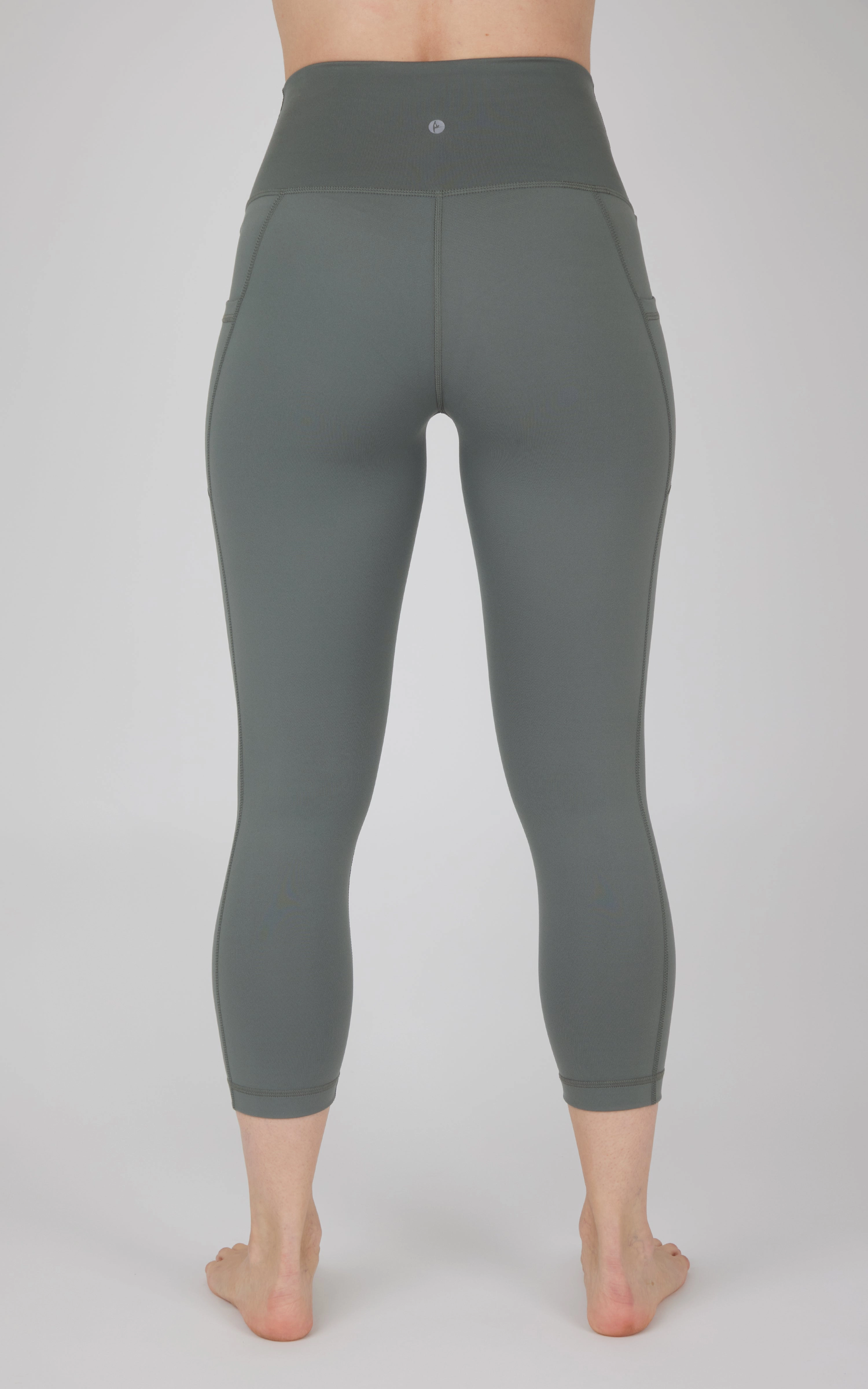 2 PK Interlock Side Pocket and Everyday Capris