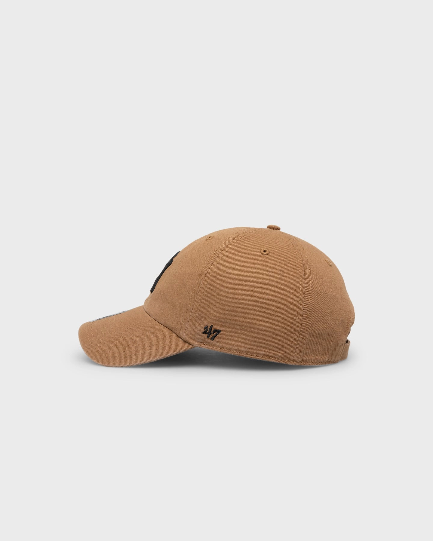 47 Brand New York Yankees '47 Clean Up Strapback Camel