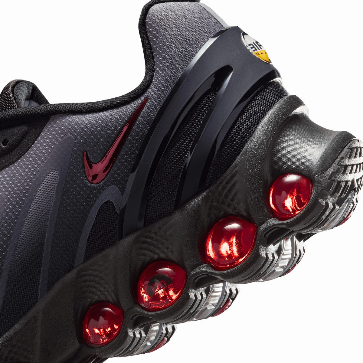 Air Max DN8 'Black Gym Red'