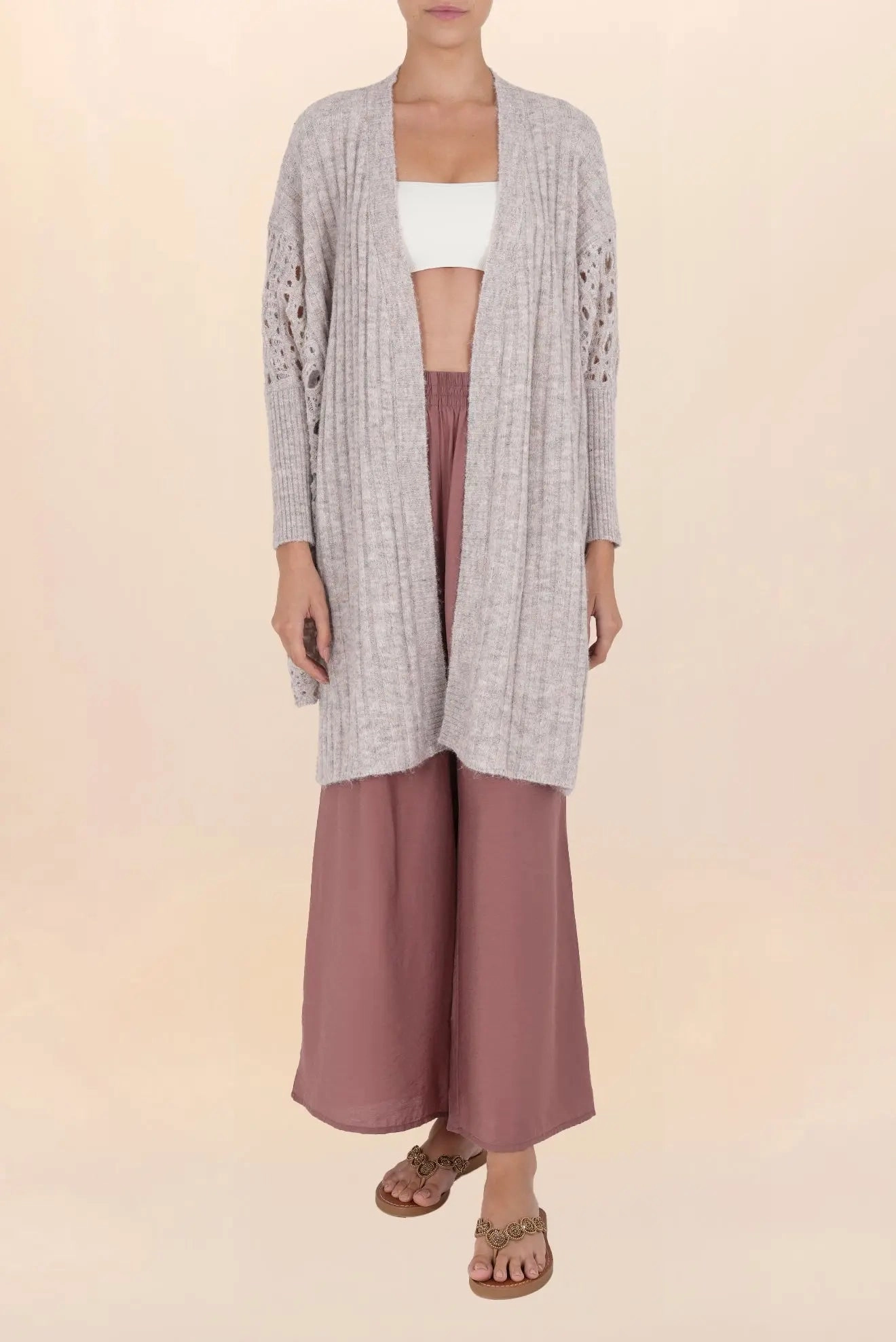 CARDIGAN LARGO CALADO PERLA GREIGE