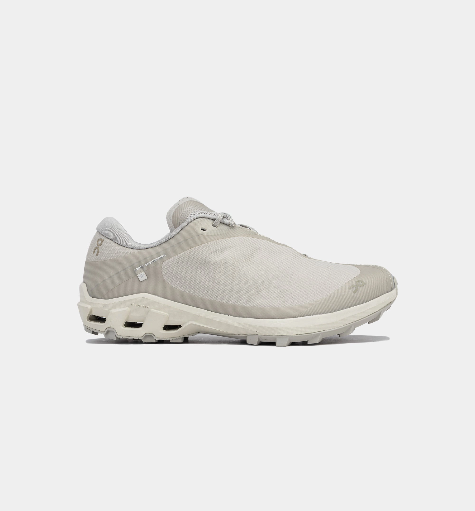 Cloudventure Peak Womens Lifestyle Shoe - White