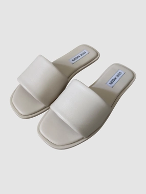CLYDE FLAT SANDALS WHITE - SM REBOOTED
