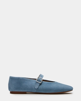 DREAMING BLUE SUEDE