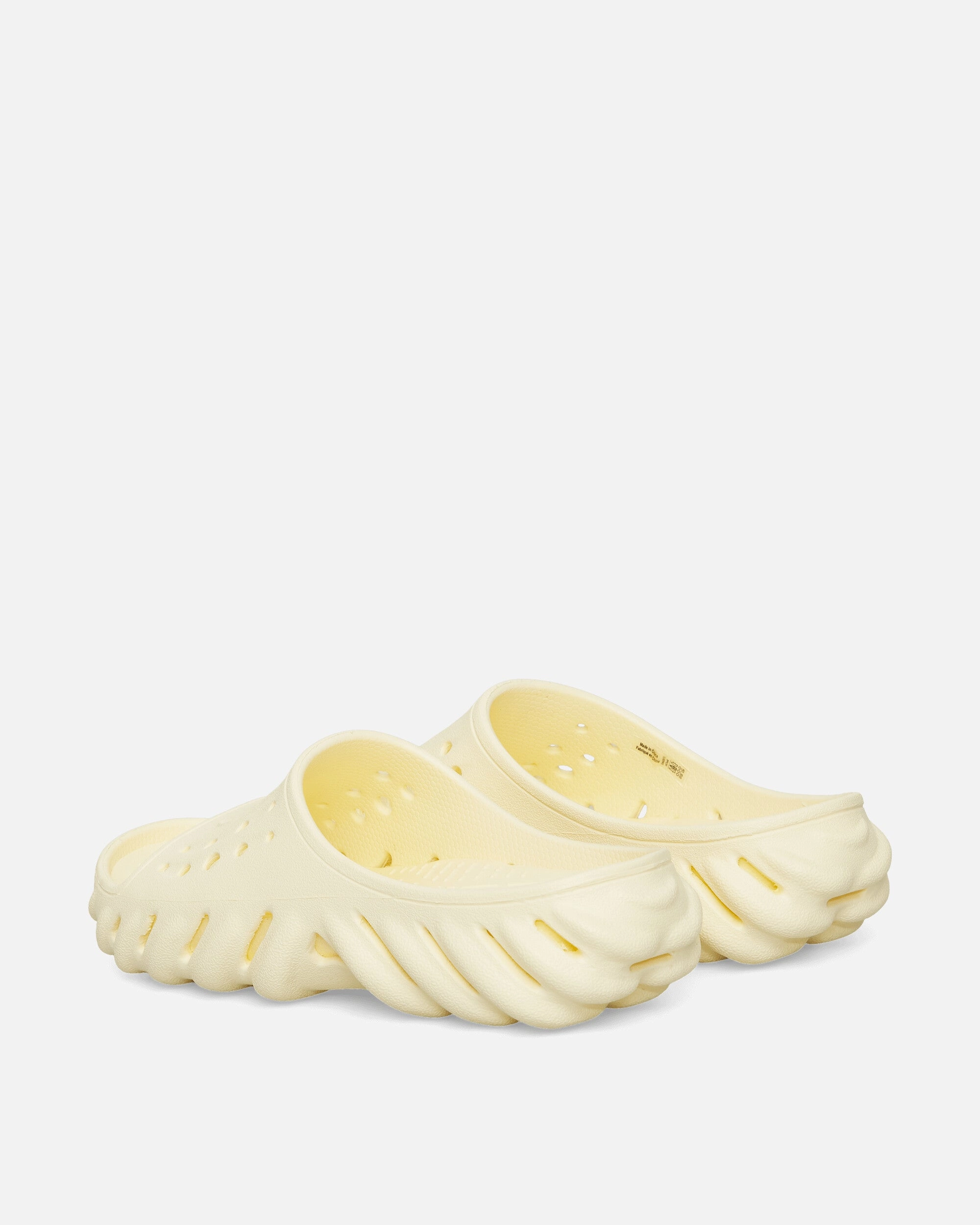 Echo Slides Buttercream