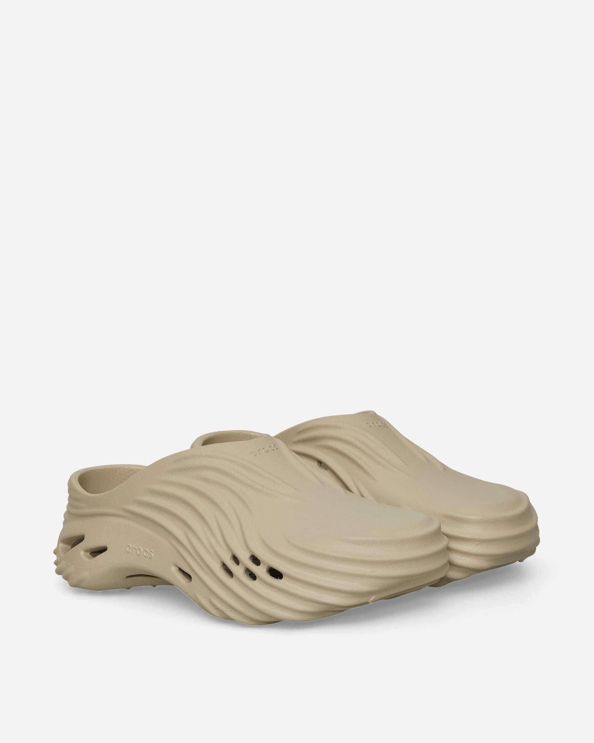 Echo Wave Mules Moth