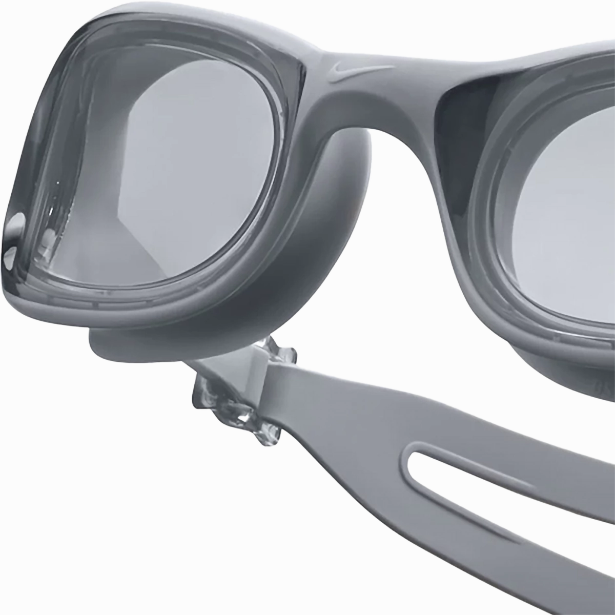Expanse Goggles