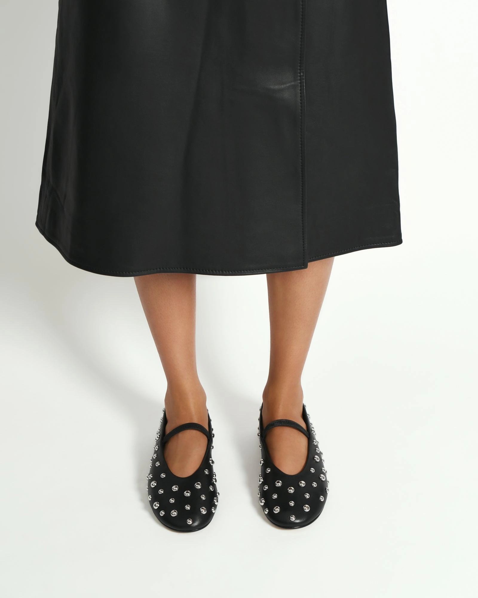 GOLDIE CASUAL FLATS BLACK LEATHER