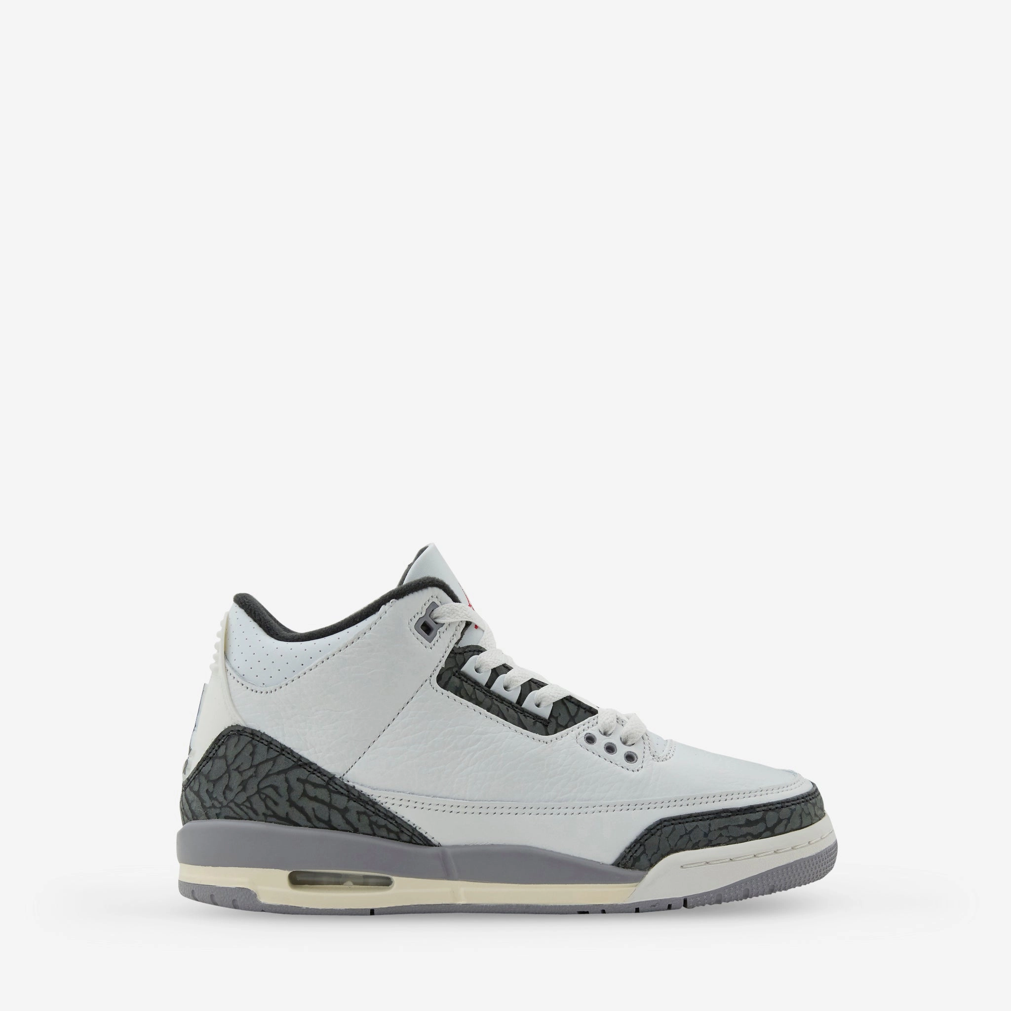 Grade School Air Jordan 3 Retro Summit White | Fire Red | Cement Grey | Black