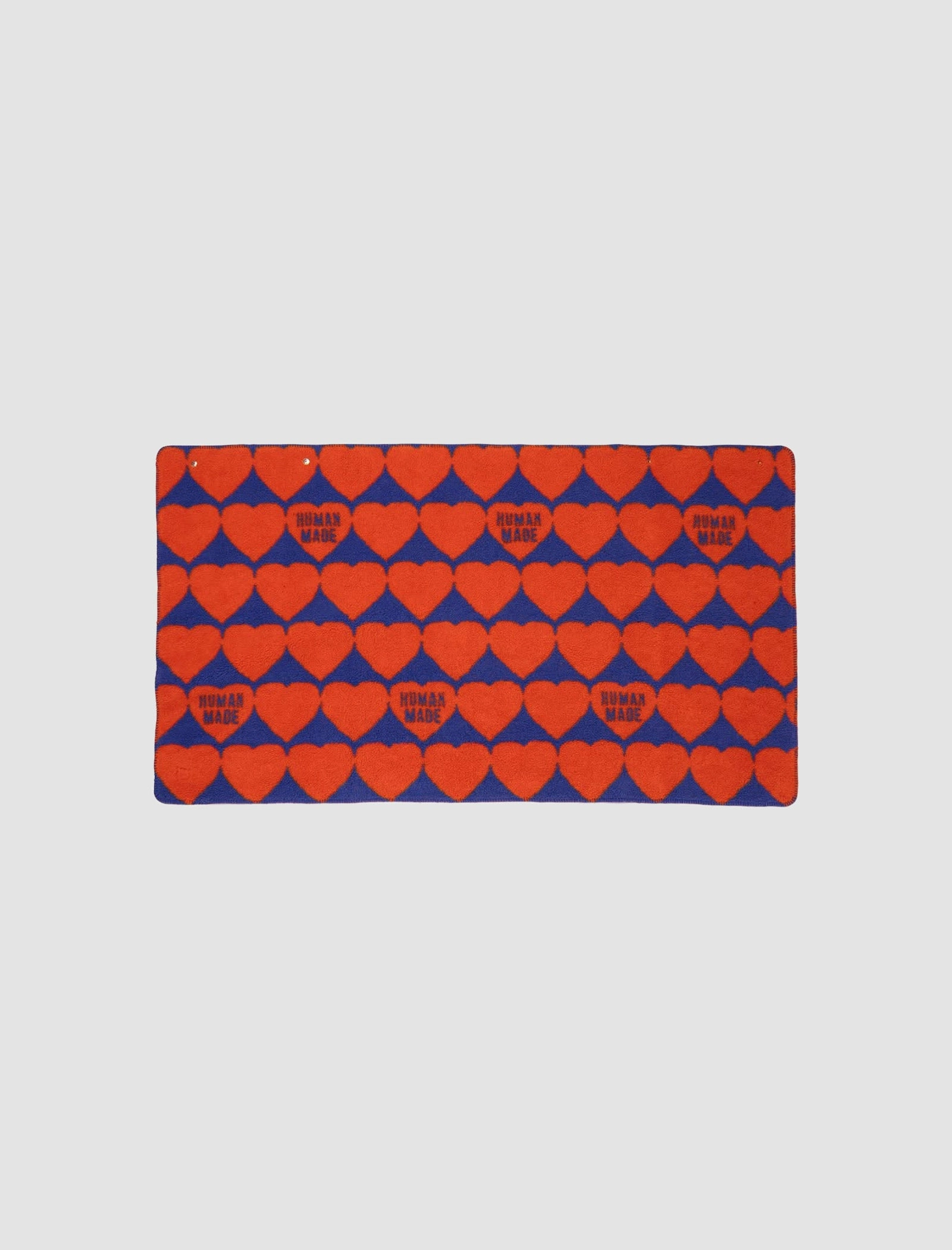 HEART FLEECE BLANKET