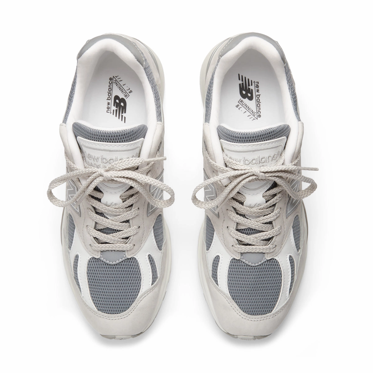 in UK 991 'Nimbus Cloud'