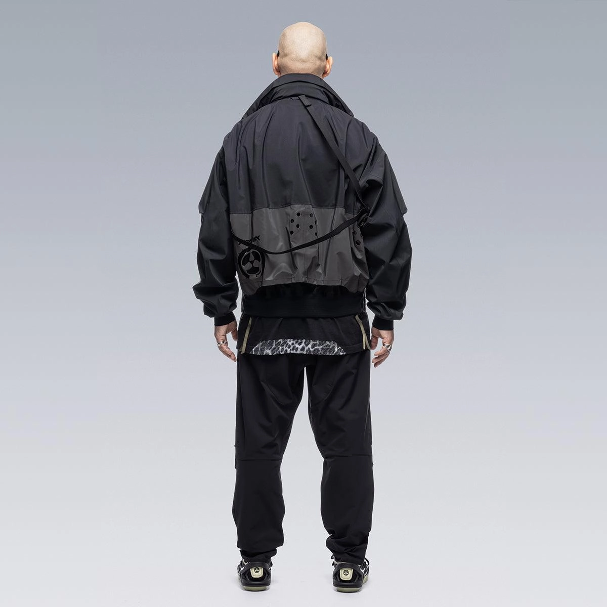 J110TS-GT 'Black'