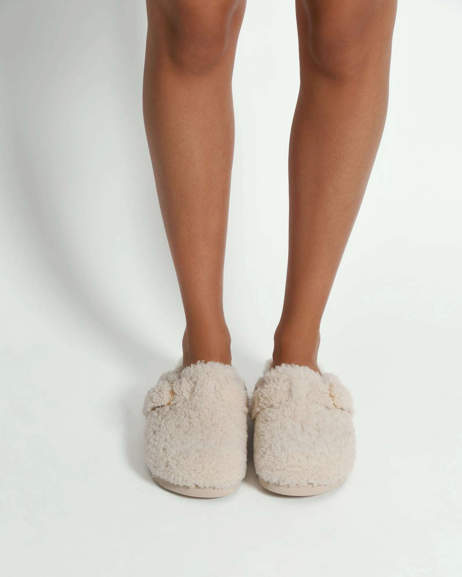 JUNIE CASUAL FLATS CREAM SHEARLING