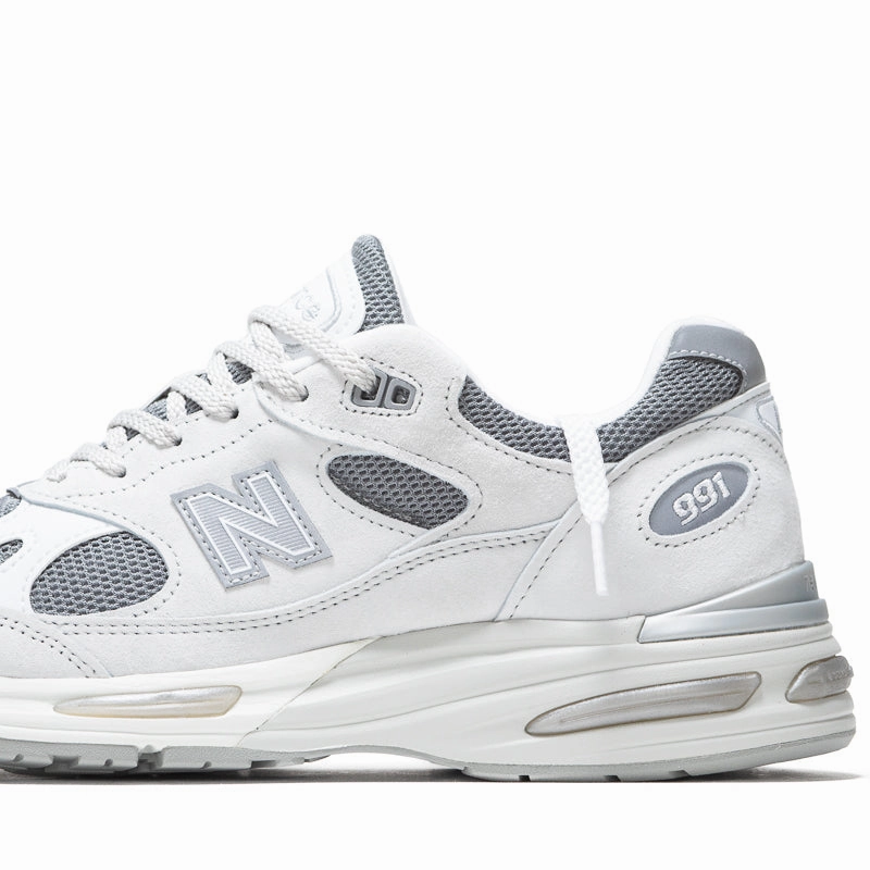 New Balance Made In UK 991v2 - Nimbus Cloud/Cool Grey