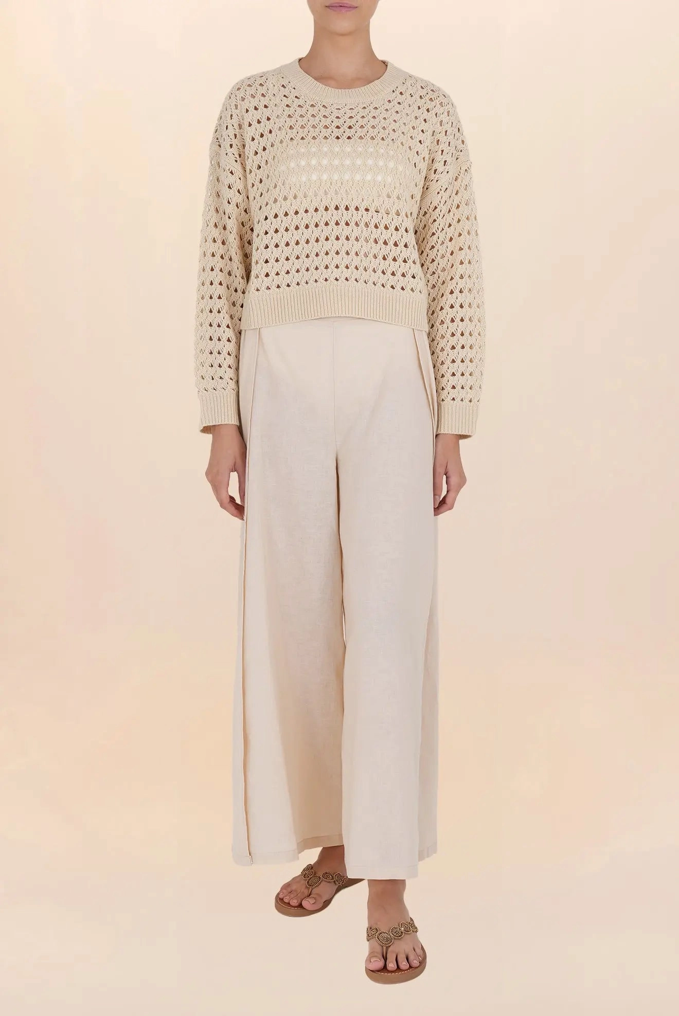 SUÉTER CROP CUELLO REDONDO PERLA IVORY