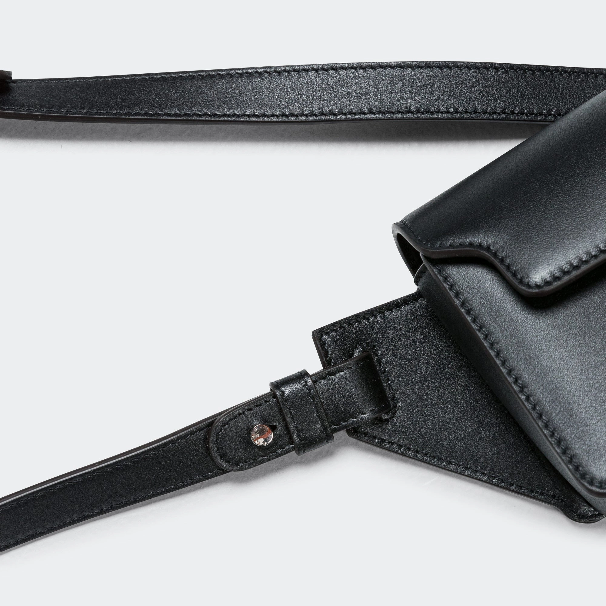 Trunkaroo Medium Crossbody Bag - Black Leather