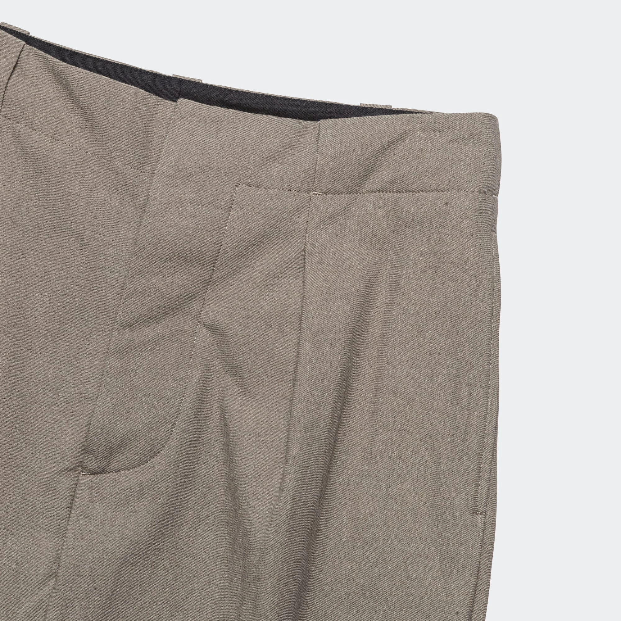 Wide Belt Loop Trouser - Dense Cotton Drill Pebble