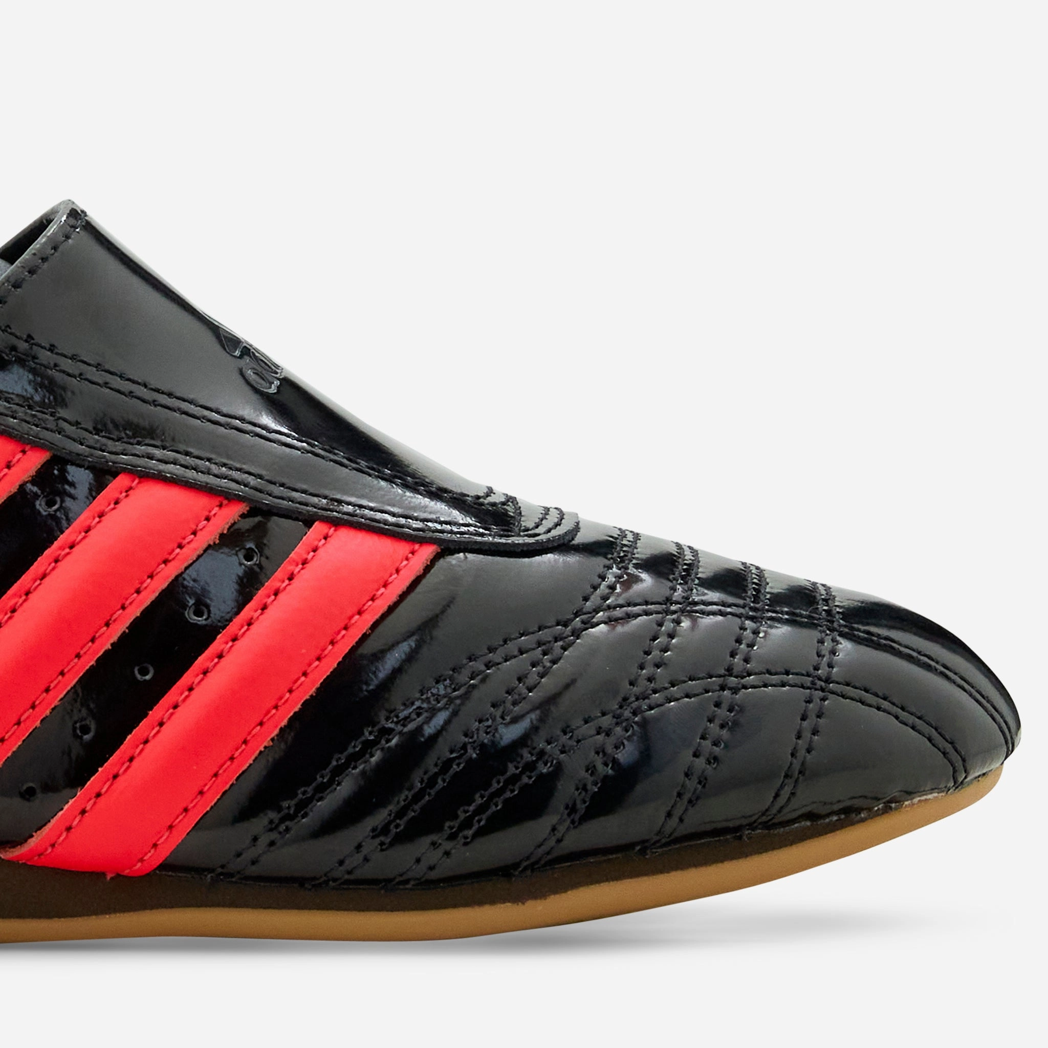 Women's Taekwondo Core Black | Solar Red | Gum